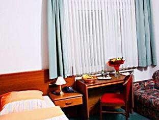 Engelbertz - Yggotel Pirol Hotel Kolonia