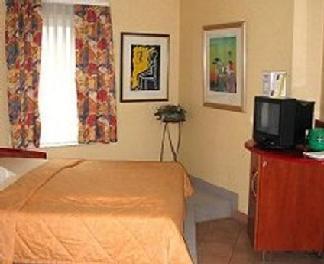 Mado Hotel
