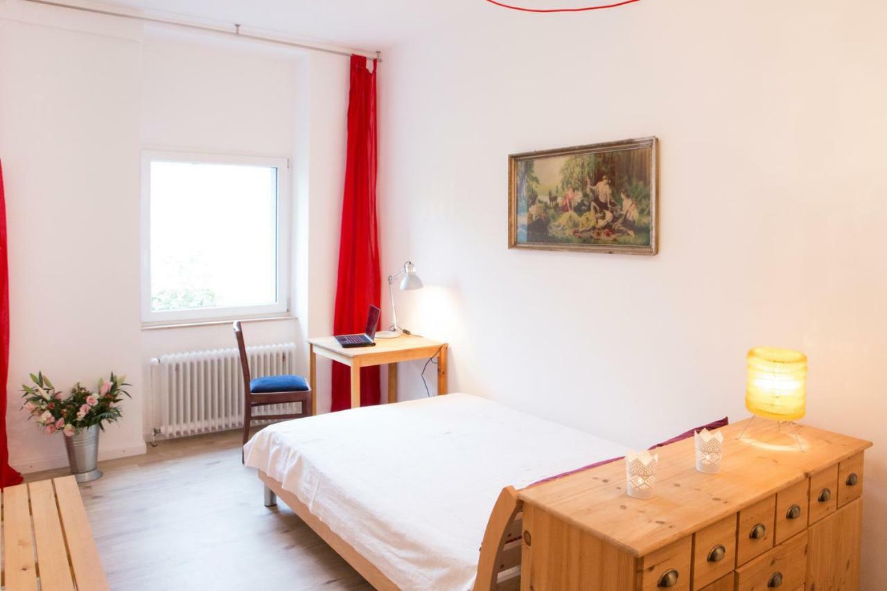 82 Vietorstrasse Apartment