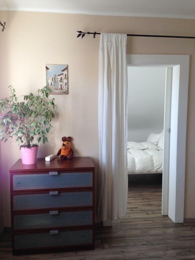 Appartement Mit Garten In Keulen