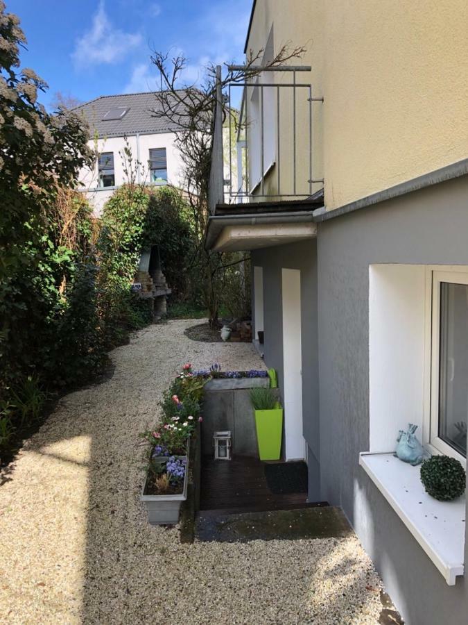 Wohnen Im Grunen - Rheinnahe Und Stadtnah * Cologne