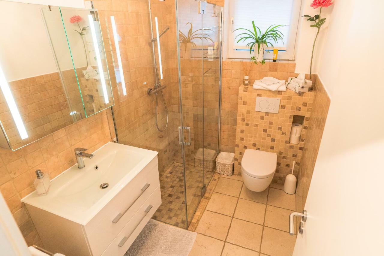 Luxury & Penthouse *