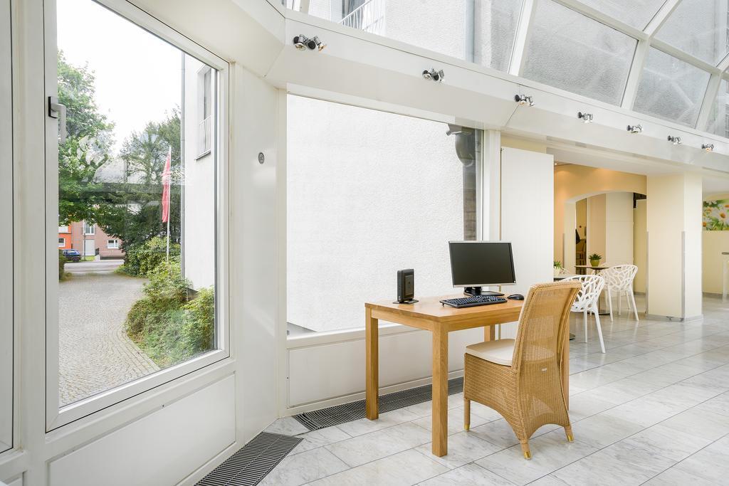 Select Silence Garden 4* Keulen