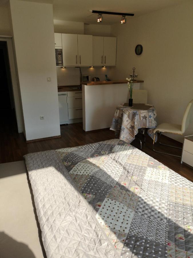 Sehr Zentrales 30 Qm Colónia