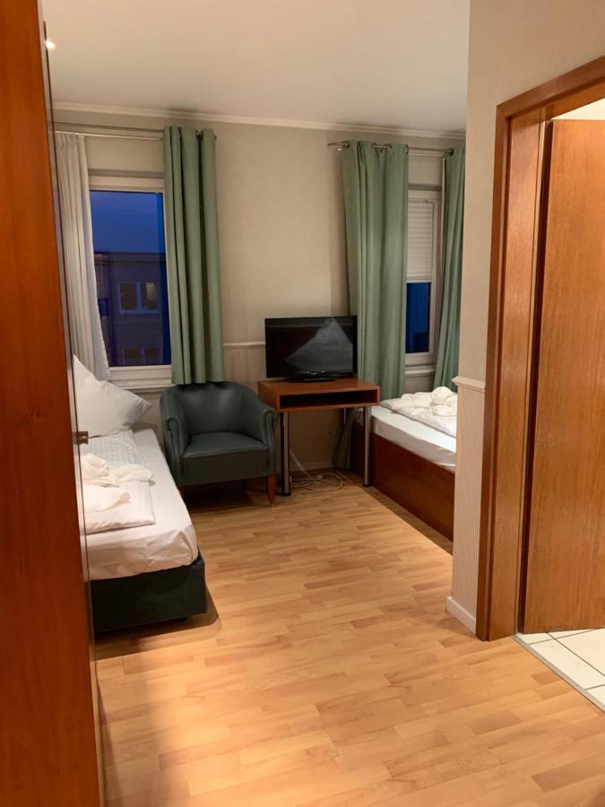 A 57 Longerich 10 Min Zum Zentrum Guest house