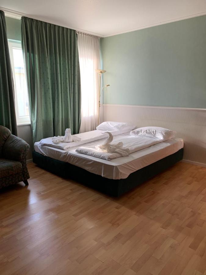 Guest house A 57 Longerich 10 Min Zum Zentrum
