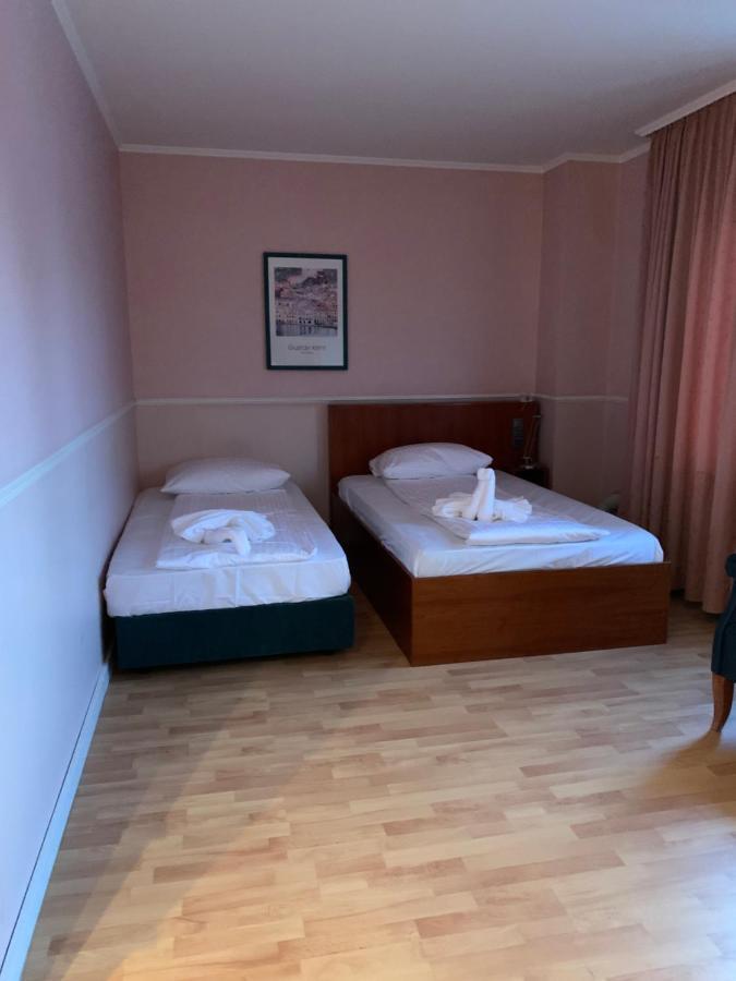 A 57 Longerich 10 Min Zum Zentrum Guest house