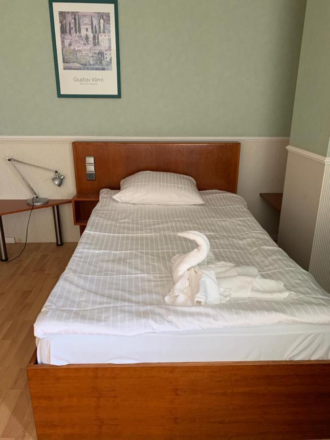 Guest house A 57 Longerich 10 Min Zum Zentrum *
