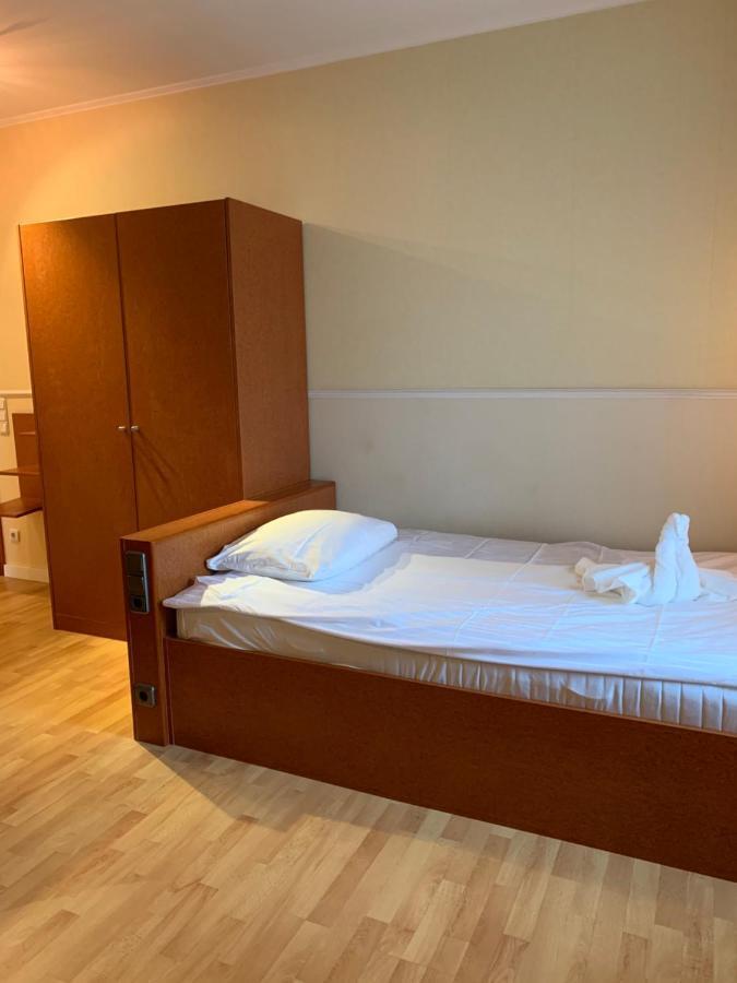 Guest house A 57 Longerich 10 Min Zum Zentrum
