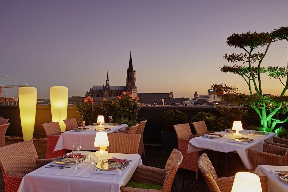 Savoy Hotel