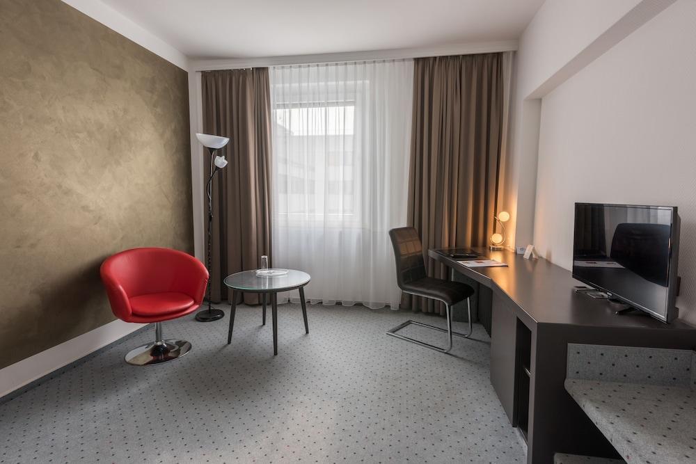 Senats Hotel 3*