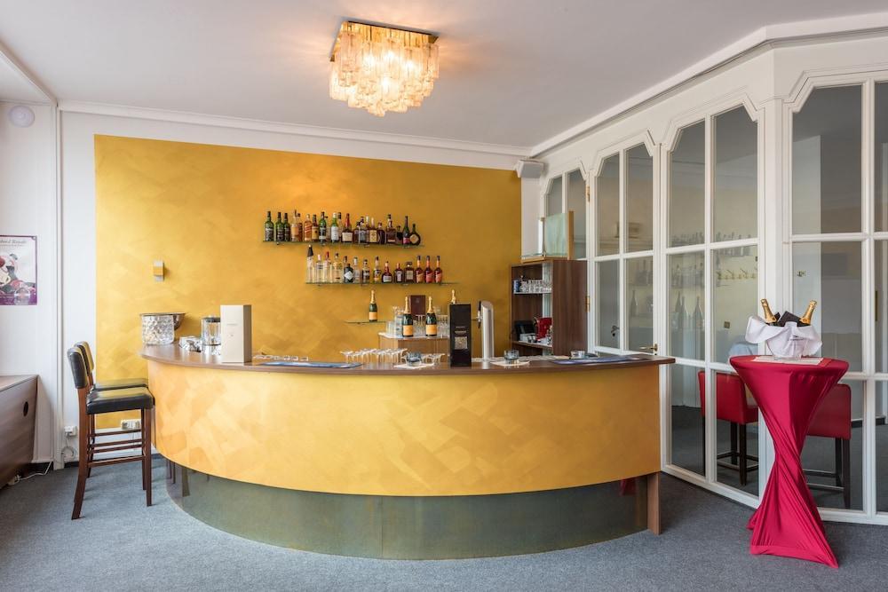 Hotel Senats
