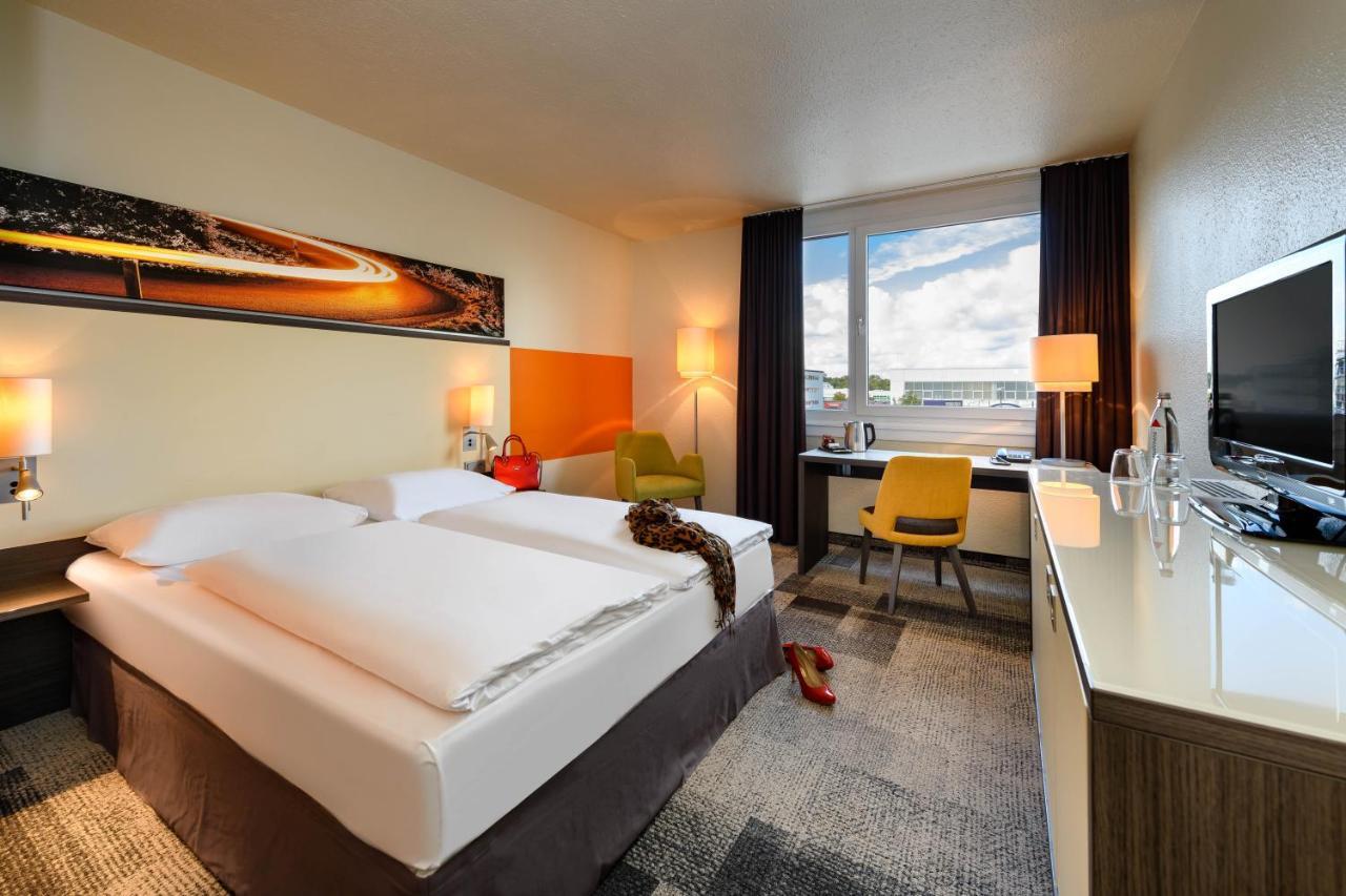 Hotel Mercure West