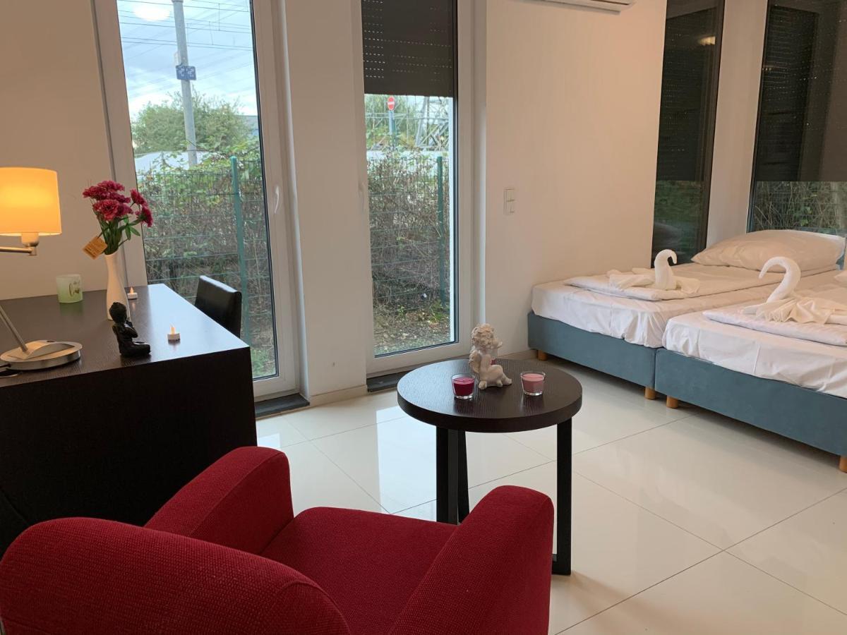 Apartamento Lovely Studio West 6