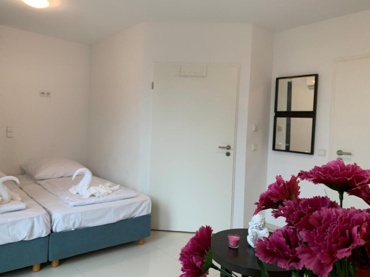 Lovely Studio West 6 Colonia