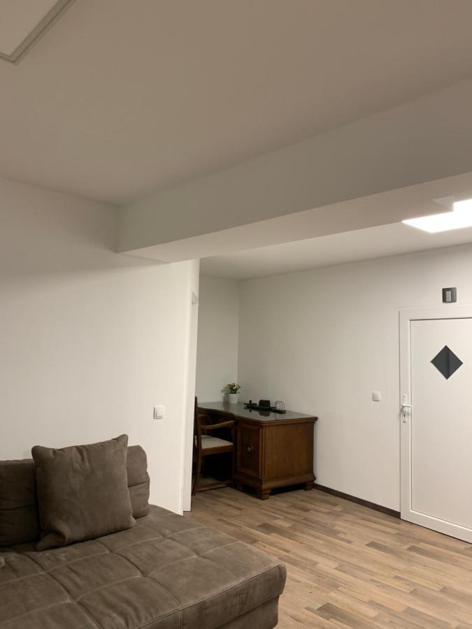 Aachener Weiher Homestay *