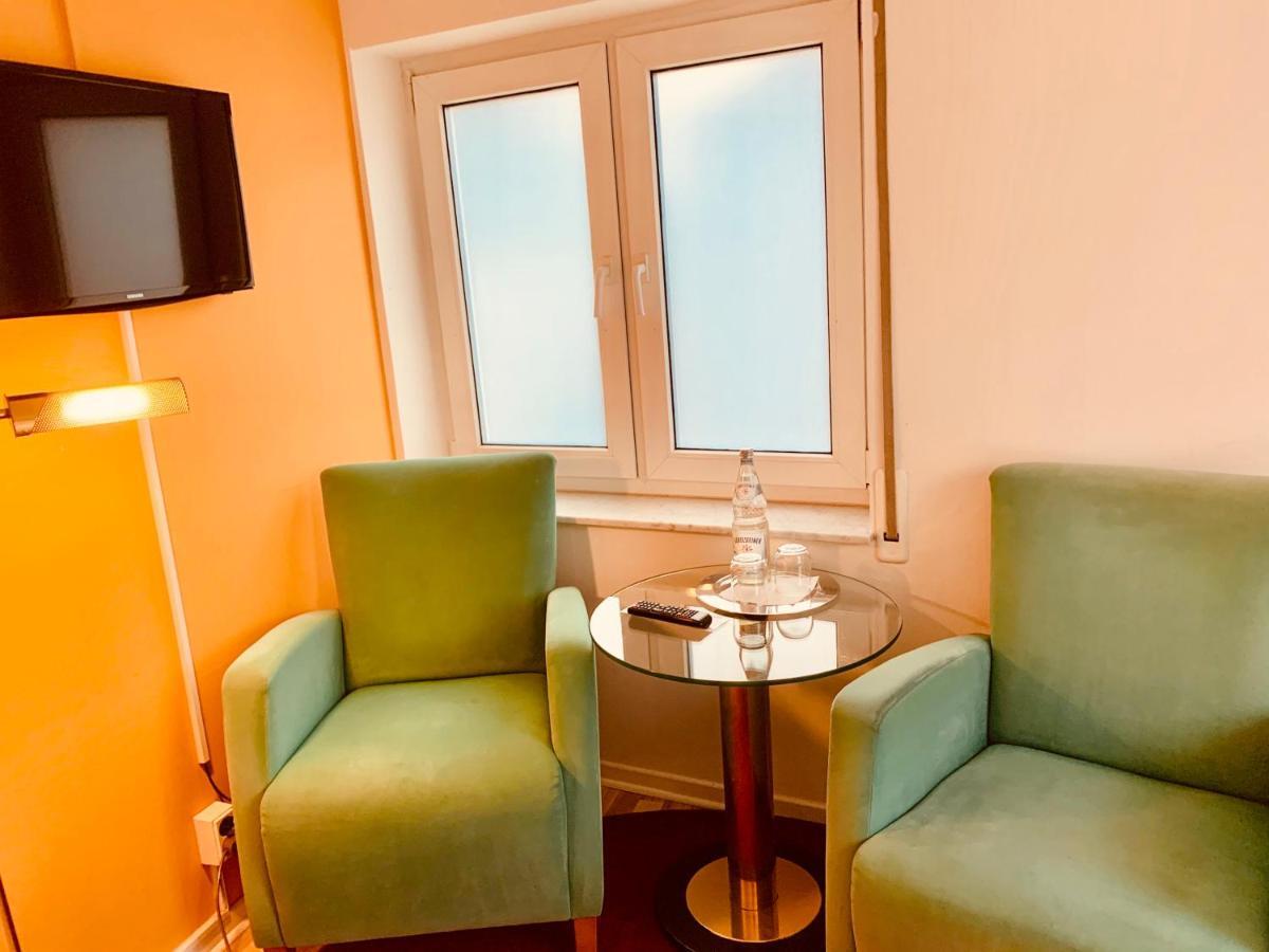 Zur Eule Guest house Cologne