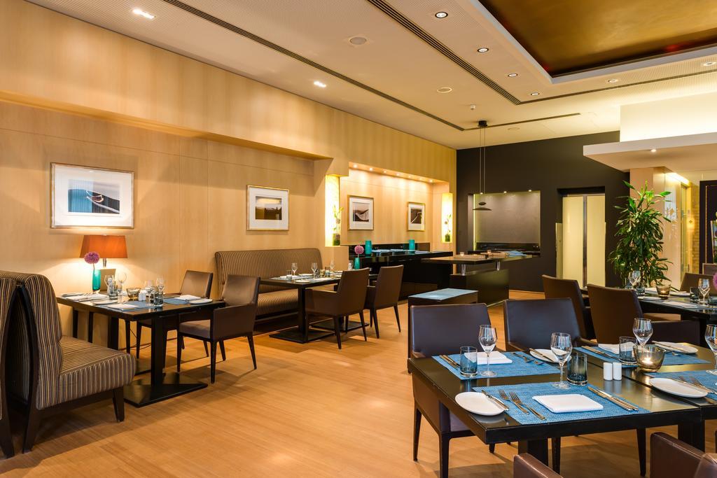 Hotel Wasserturm Cologne, Curio Collection By Hilton Cologne