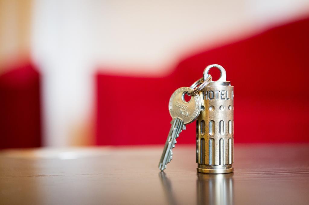 Hotel Wasserturm Cologne, Curio Collection By Hilton Cologne