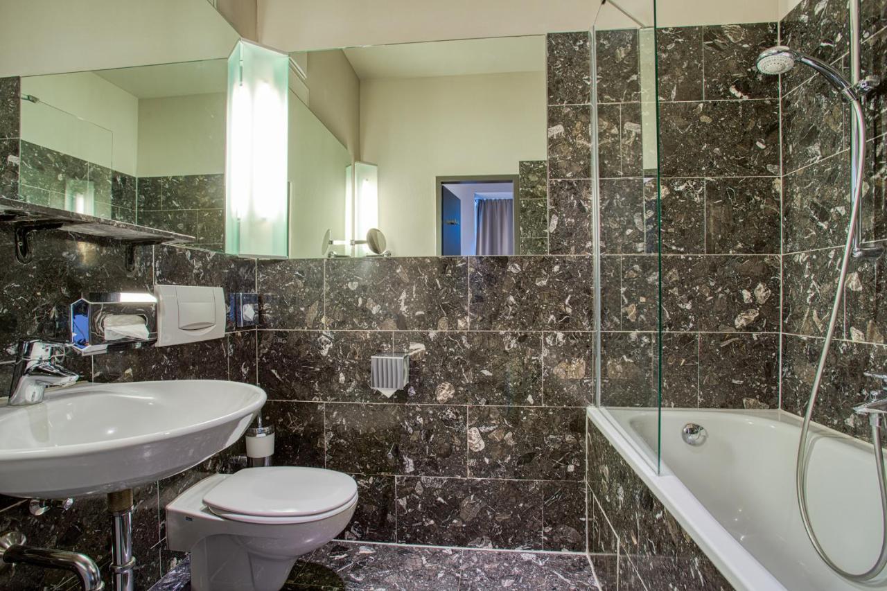 Hotel Boutique 026 St. Michael 3*