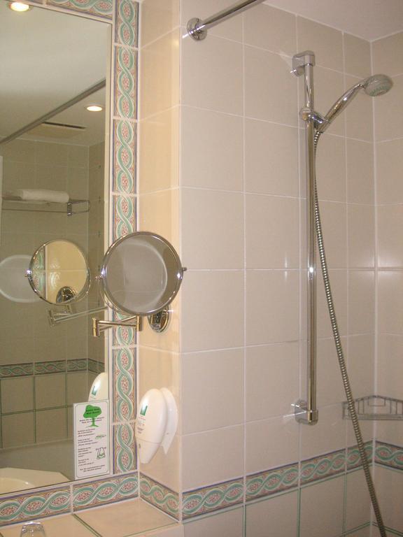 Tryp By Wyndham Centre Hotel 4*