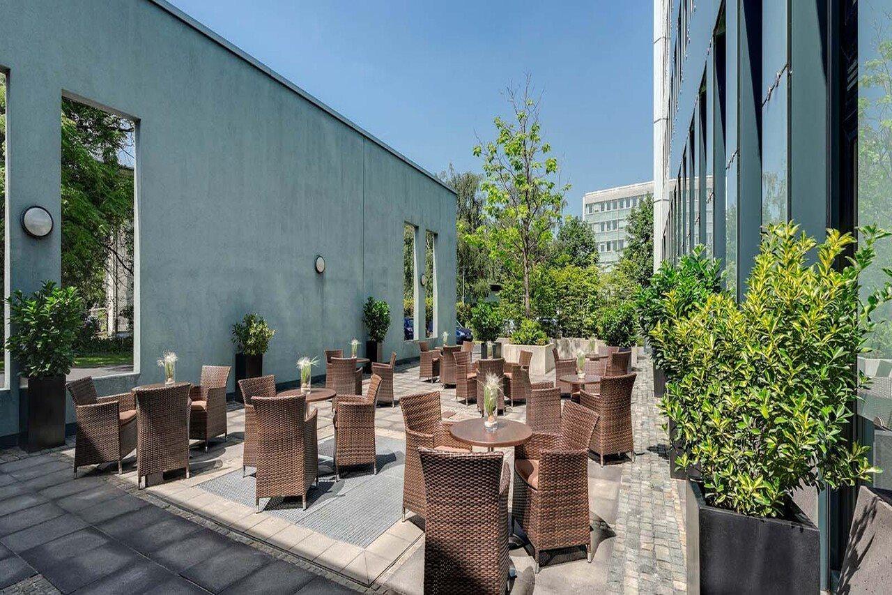 Park By Radisson West