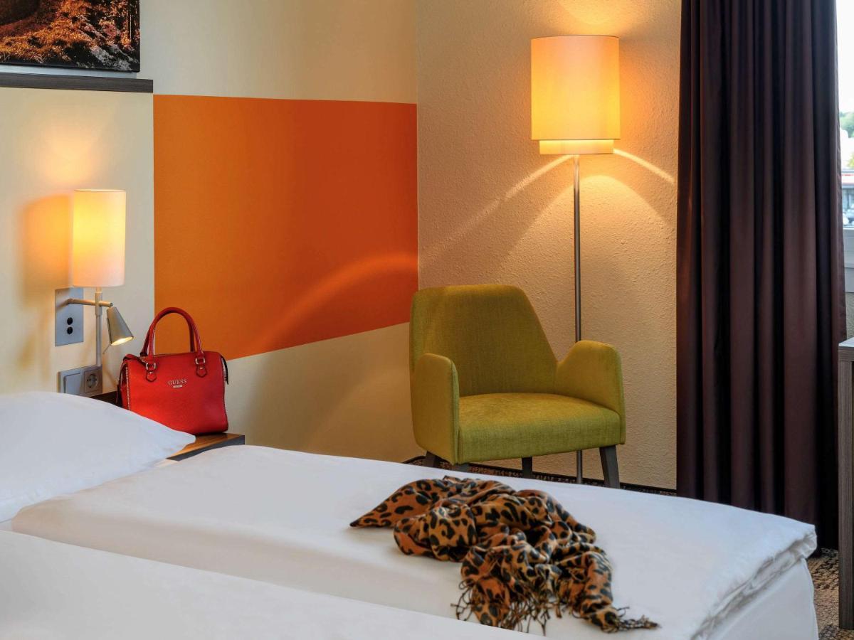 Mercure West Hotel
