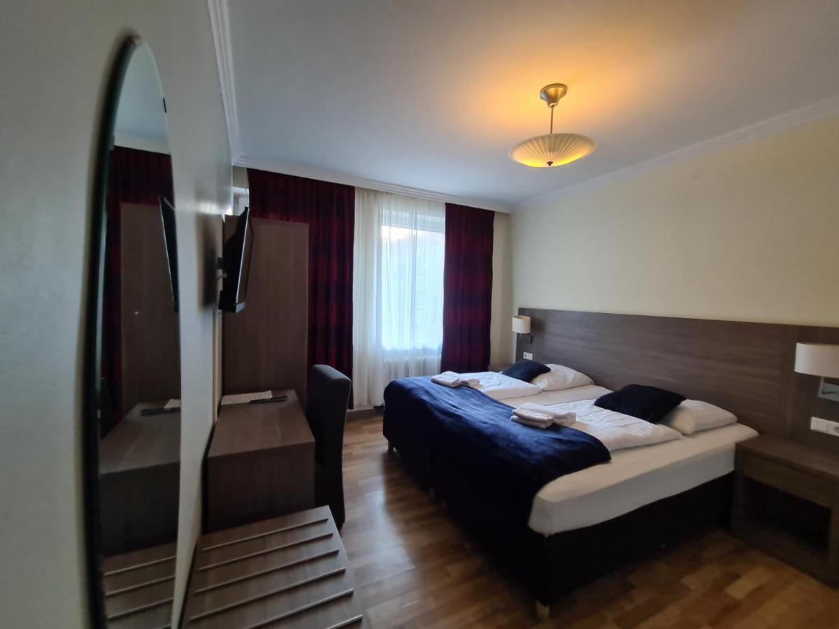 Hotel Cara
