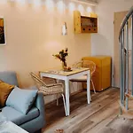Muelheim, Schoenes Apartment, E-Werk, Palladium, Carlswerk, Messe, Lanxess-Arena