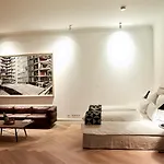 Townhouse By The Qvest