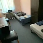2 Zimmer Wohnung 1Min Messe Koeln