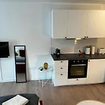 Stylish Apartment In Friesenplatz, Heart Of Cologne