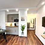 Holideis Club-Apartment
