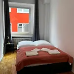 Private Rooms At Heumarkt, Cologne Center
