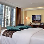 Dom Hotel