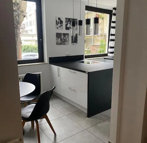 Koeln Zentrum - Top Wohnung Fuer 8 Personen