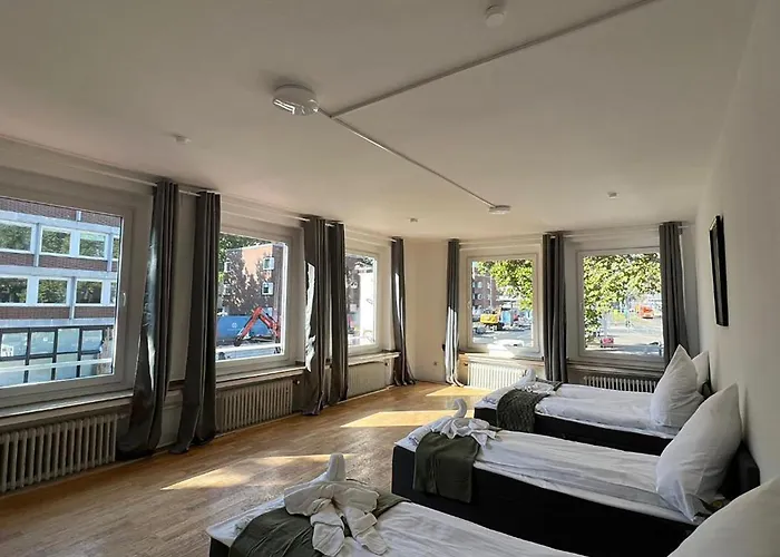 Private Rooms At Heumarkt, Cologne Center