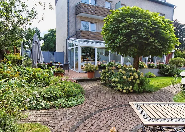 Airport Hotel Karsten