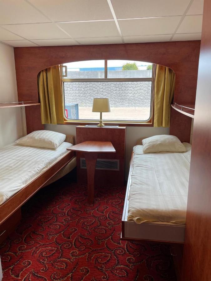 Fairtours Hotelschiff Rembrandt Van Rijn*** Koeln * Cologne