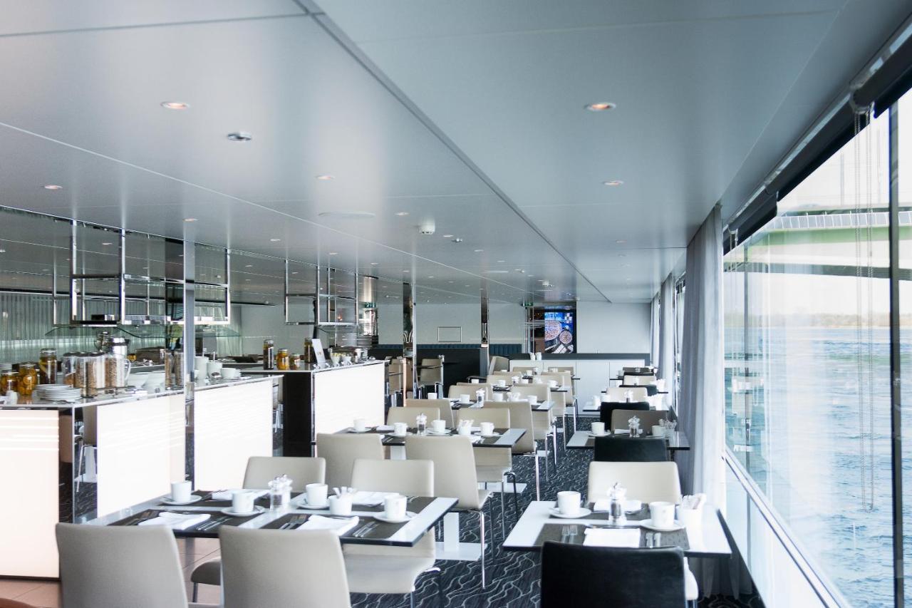 Hotel en barco Kd Komfort Hotelschiff Koeln Altstadt Colonia