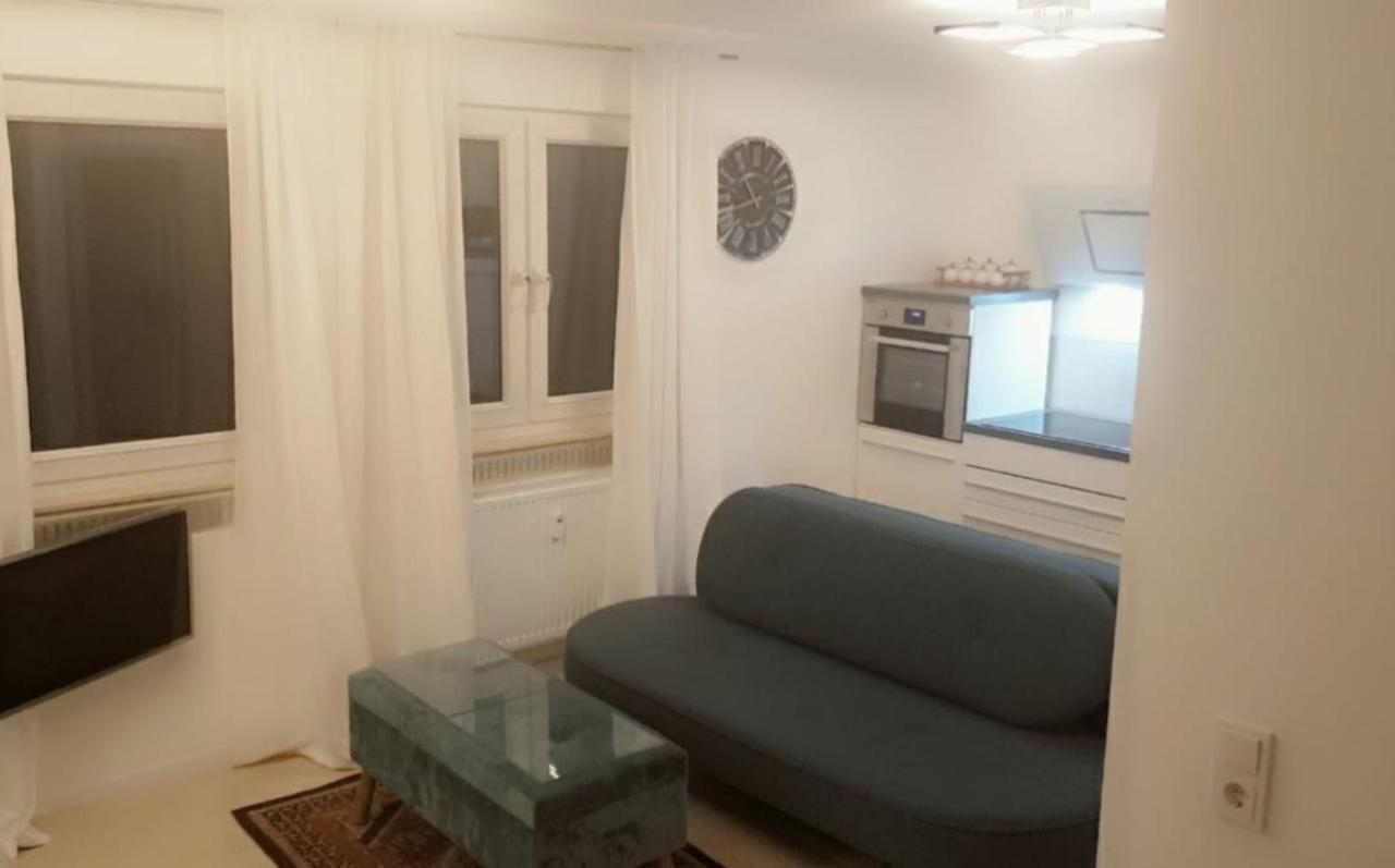 Mit Schoener, Moderner Einrichtung Appartement