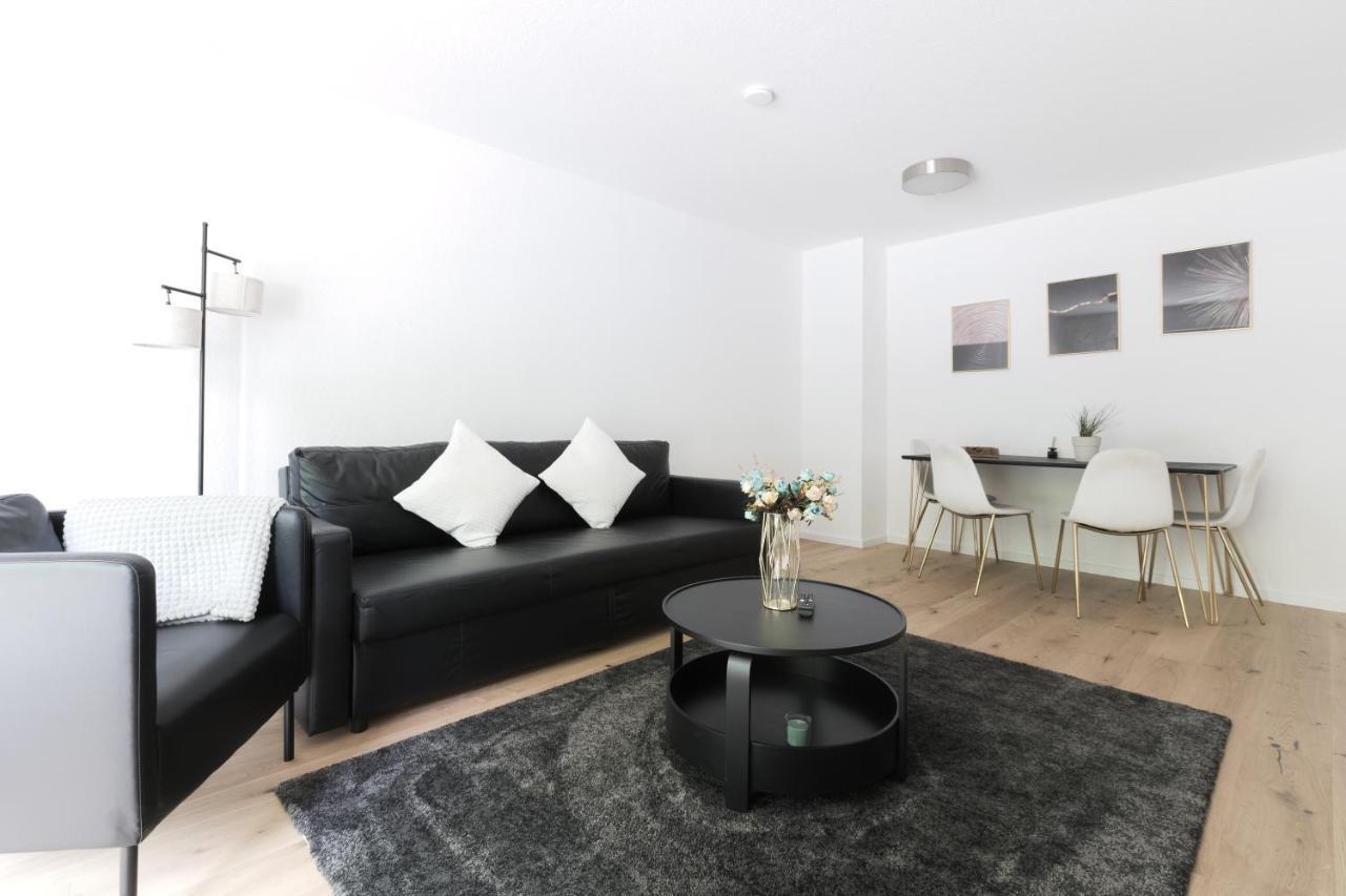 Grosse Gemutliche Mit Waldblick Apartment *