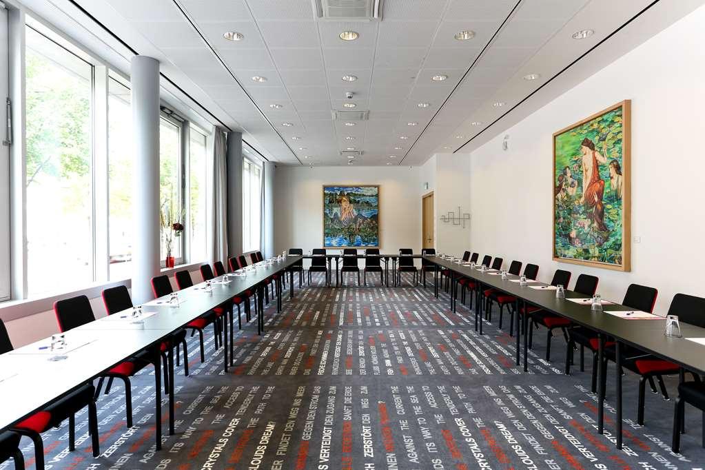 Art Cologne, By Park Plaza *