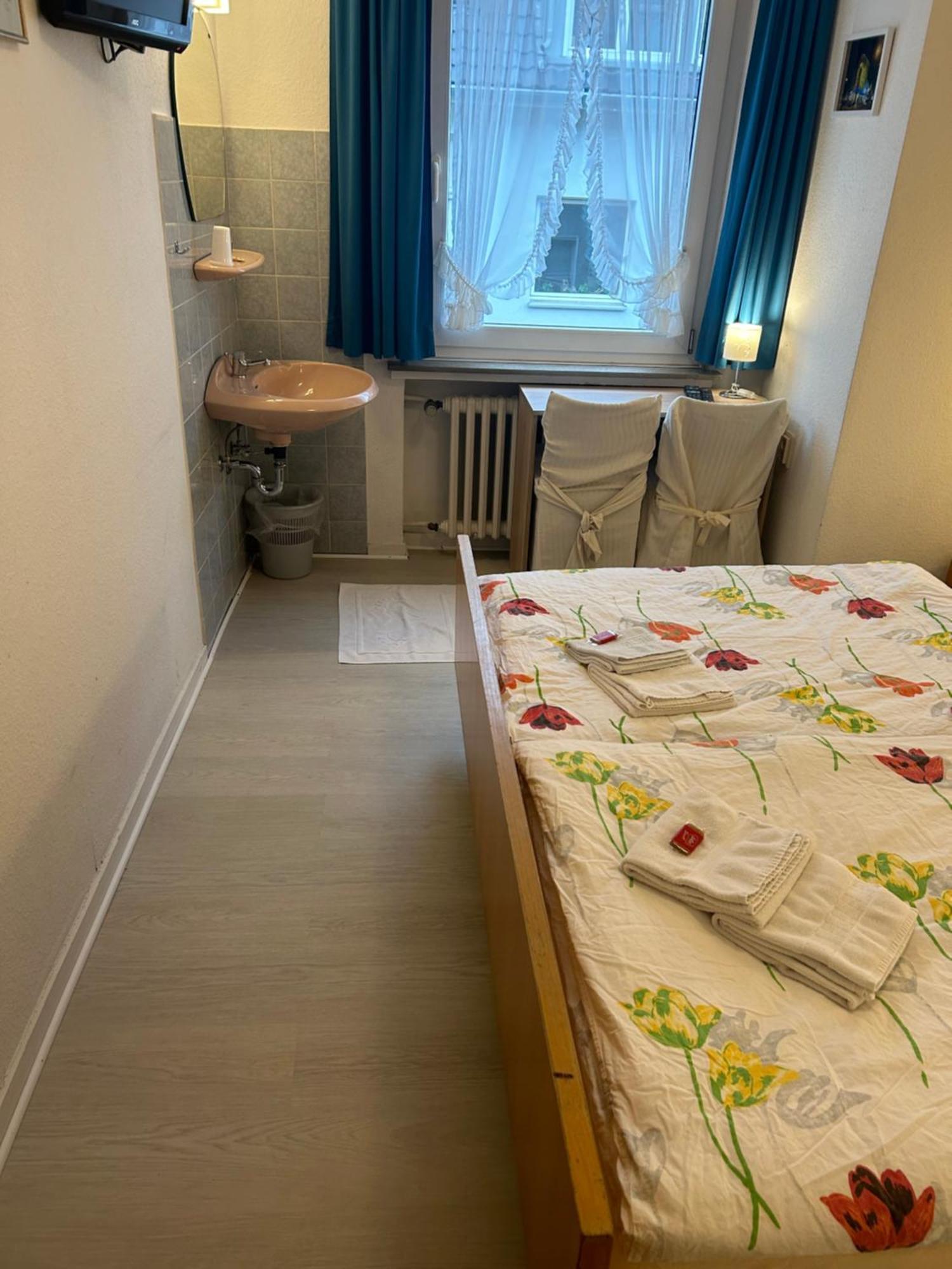 Hotel Haus Schwan Colonia