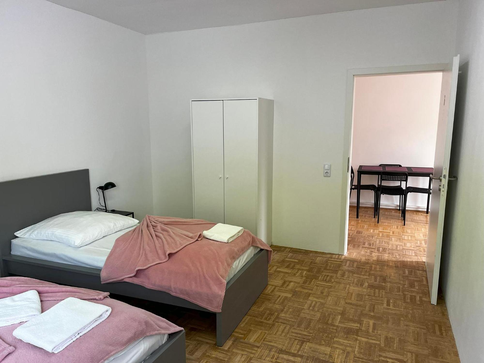 Private At Heumarkt, Center Hostel