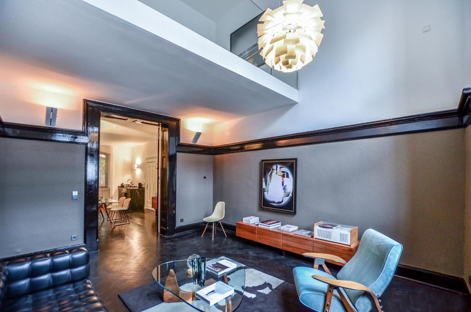 Apartment Design Am Roemerturm