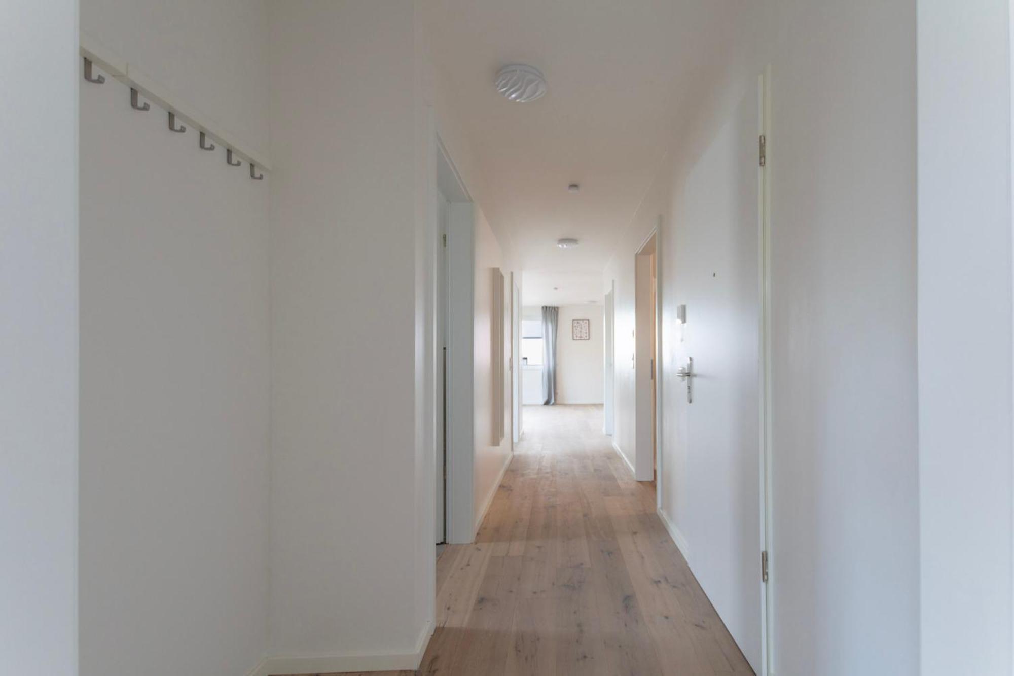 T&k - Bergisch Gladbach - 7 Comfortable - 20 Min To Fair Messe Apartment *