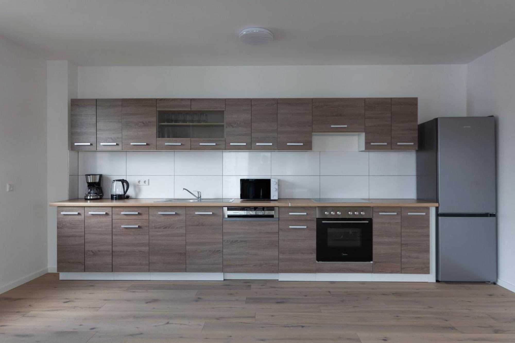 Apartment T&k - Bergisch Gladbach - 7 Comfortable - 20 Min To Fair Messe *