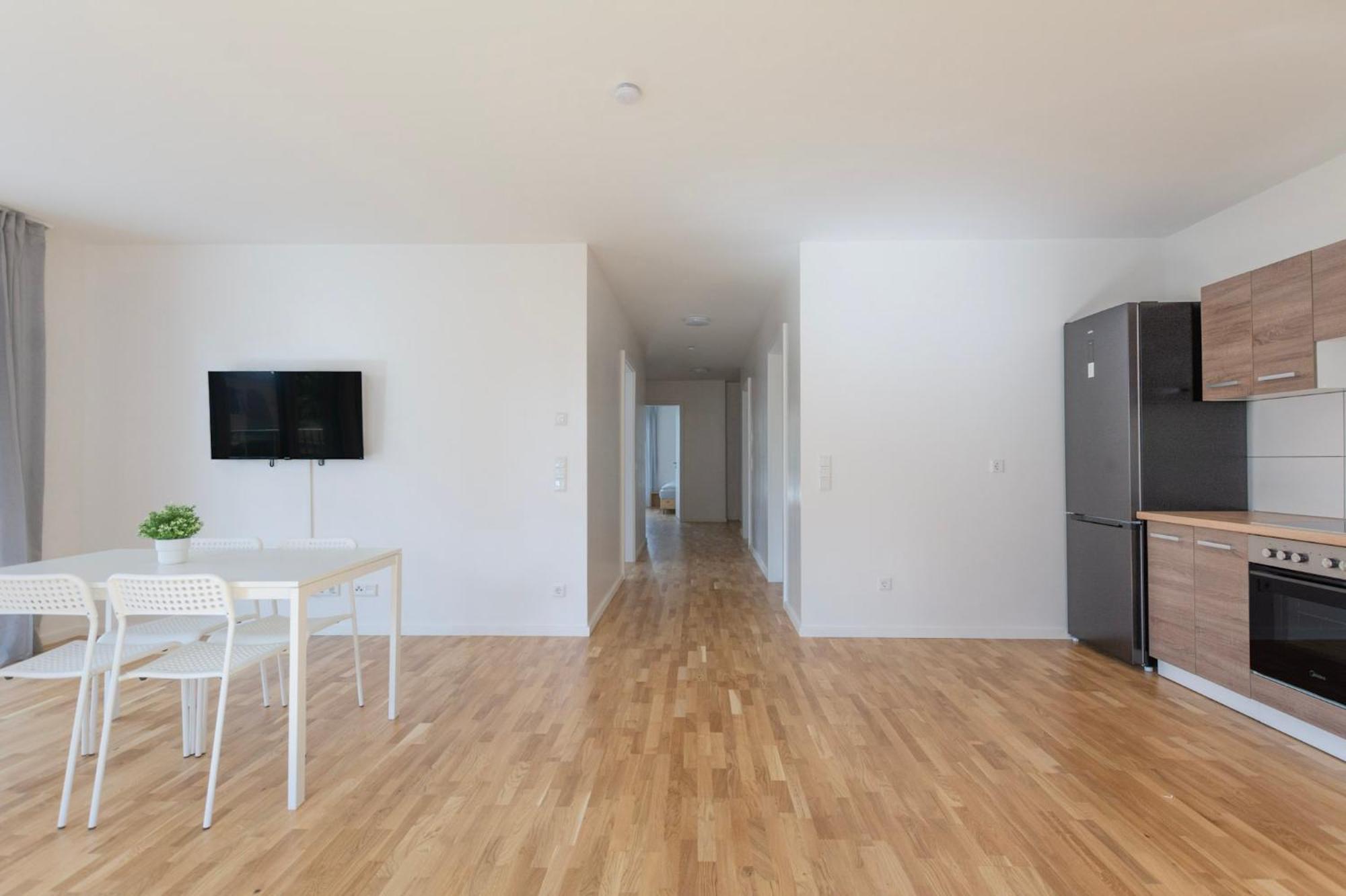 Apartment T&k - Bergisch Gladbach - 7 Comfortable - 20 Min To Fair Messe *