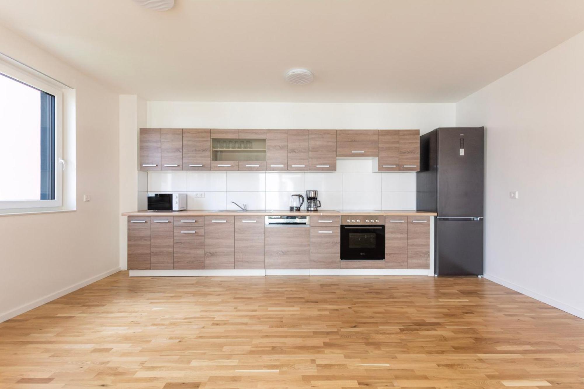 Apartment T&k - Bergisch Gladbach - 7 Comfortable - 20 Min To Fair Messe *